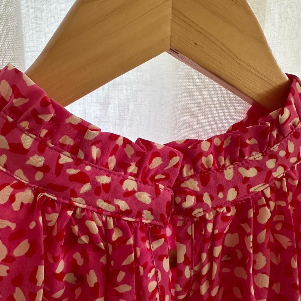 THML Red and Cream Patterned Blouse - perfect for Valentine’s Day - Picture 5 of 5